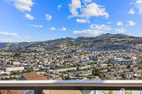 $2,380,000 | 31 Mangels Avenue, San Francisco, CA 94131