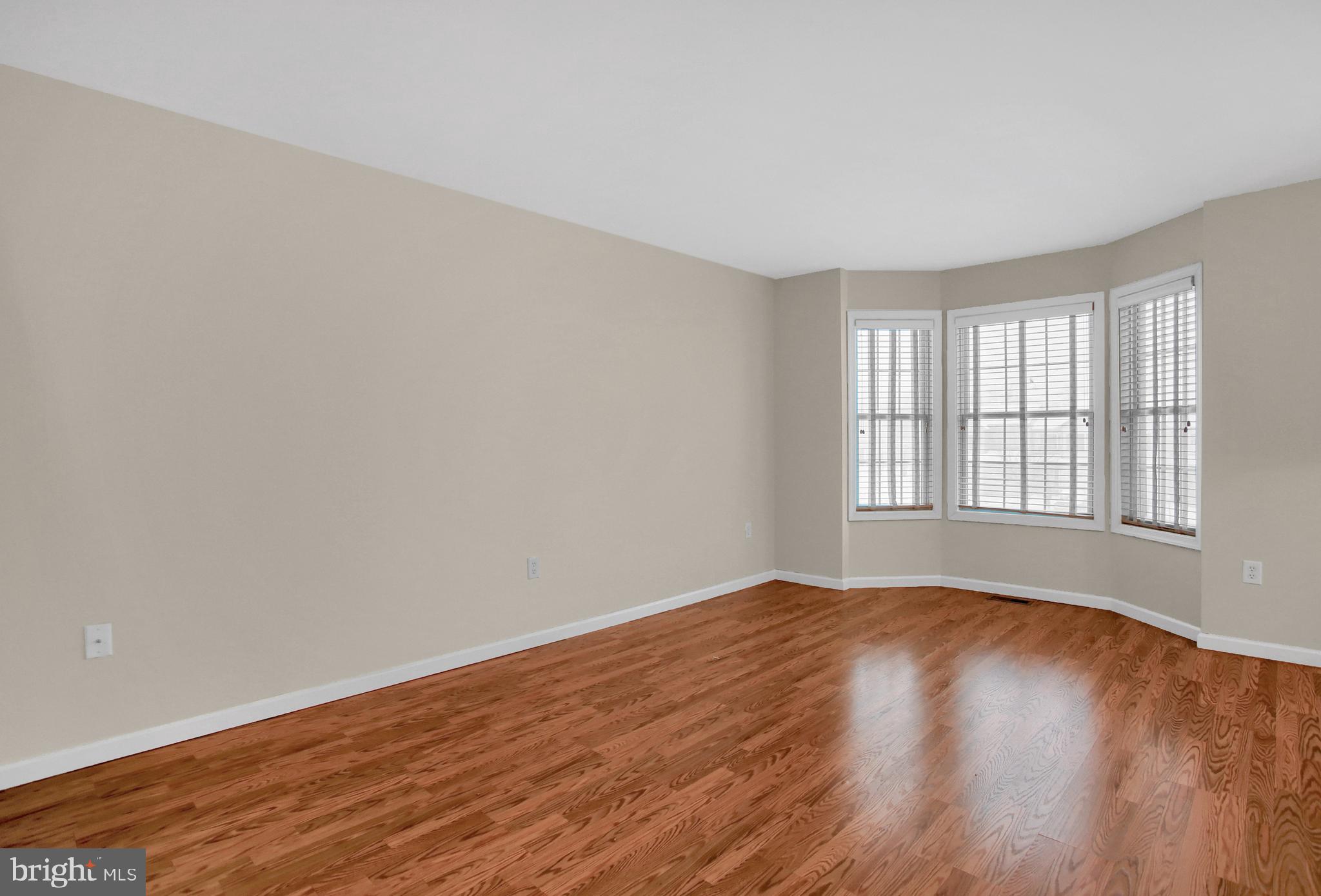 217 Silver Leaf Ridge Harrisburg, PA 17110 - Photo 4 of 30 Living Room