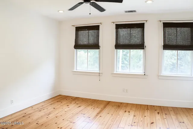 $2,600 | 23 Market, Unit B2, Beaufort, SC 29906