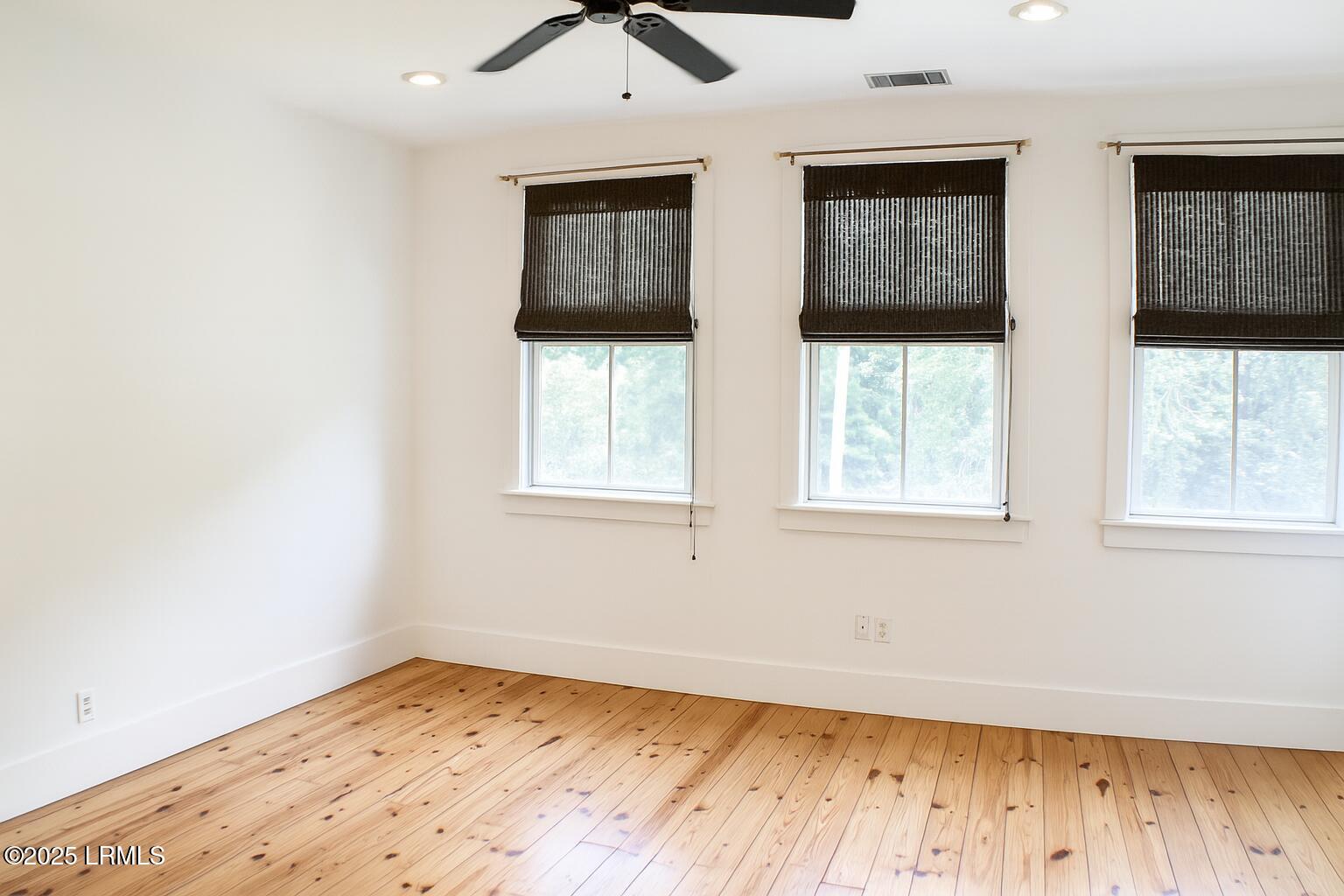 23 Market, Unit B2 Beaufort, SC 29906 - Photo 13 of 35 ChatGPT Image Oct 28, 2025, 06_22_11 PM