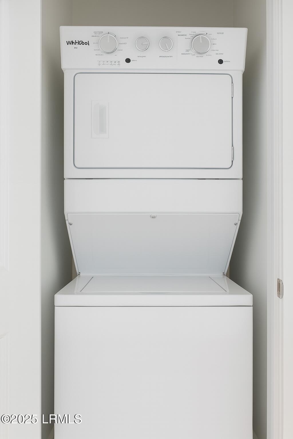 23 Market, Unit B2 Beaufort, SC 29906 - Photo 24 of 35 ChatGPT Image Oct 28, 2025, 06_22_19 PM