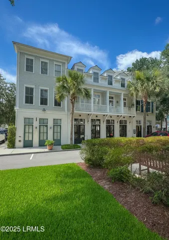 $2,600 | 23 Market, Unit B2, Beaufort, SC 29906