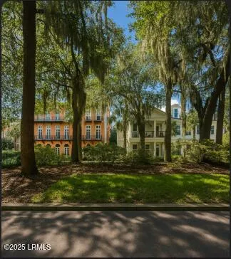 $2,600 | 23 Market, Unit B2, Beaufort, SC 29906