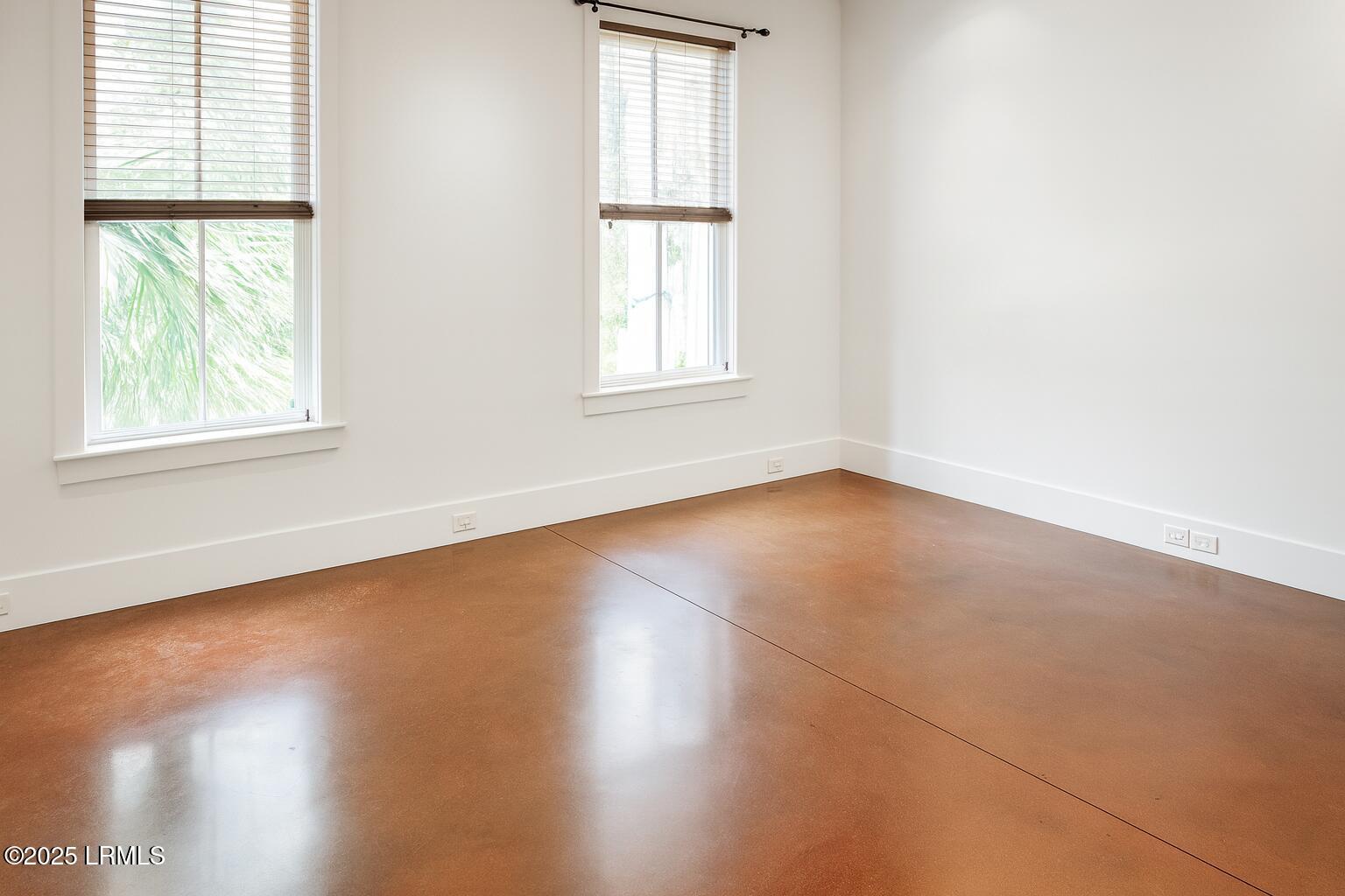 23 Market, Unit B2 Beaufort, SC 29906 - Photo 10 of 35 ChatGPT Image Oct 28, 2025, 06_05_40 PM