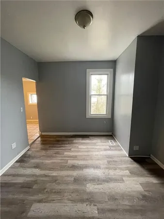 $600 | 139 North Water Avenue, Unit 2, Sharon, PA 16146