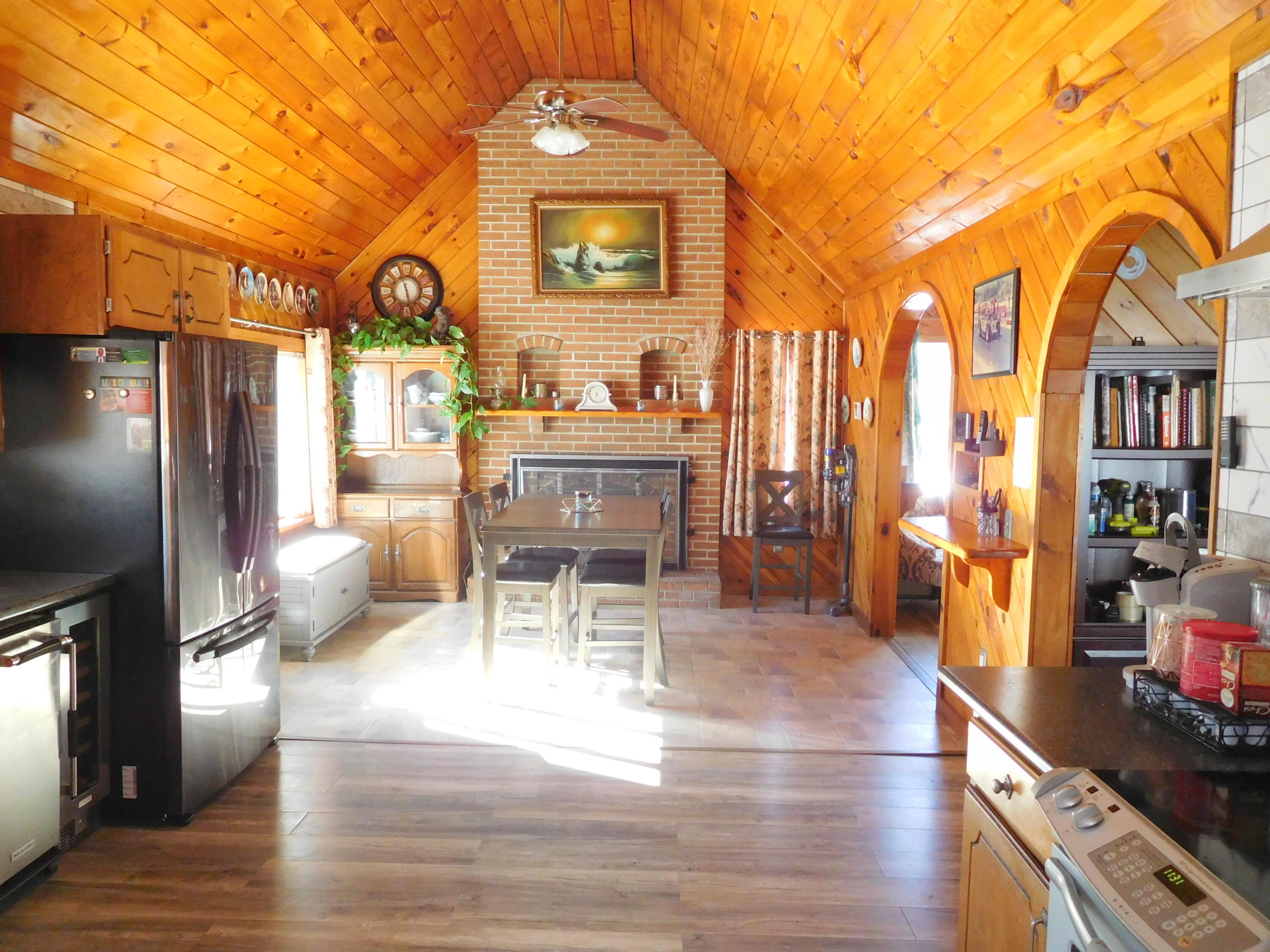 1065 Riverside Drive Auburn, ME 04210 - Photo 4 of 32 04