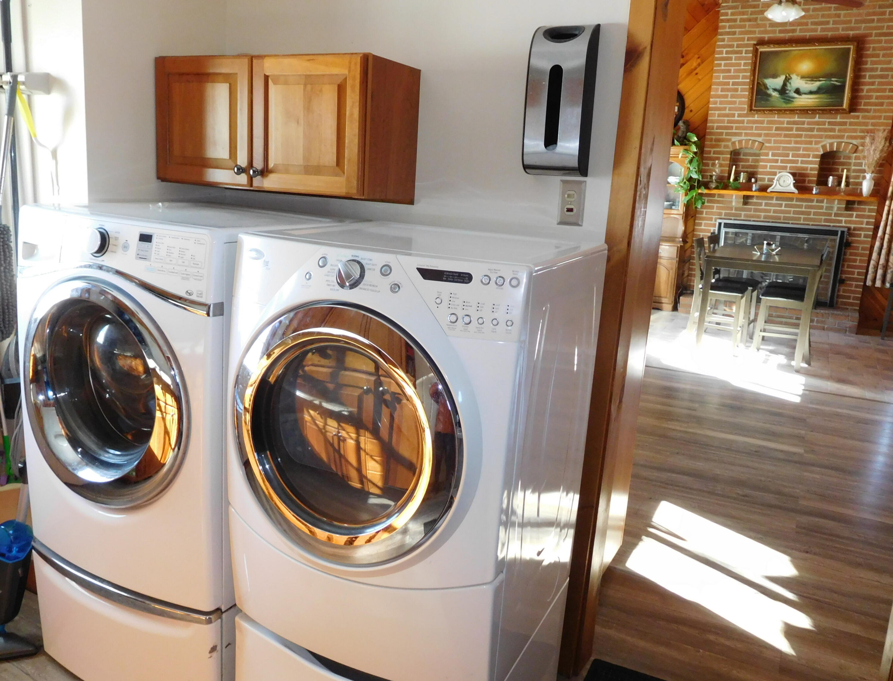 1065 Riverside Drive Auburn, ME 04210 - Photo 10 of 32 09