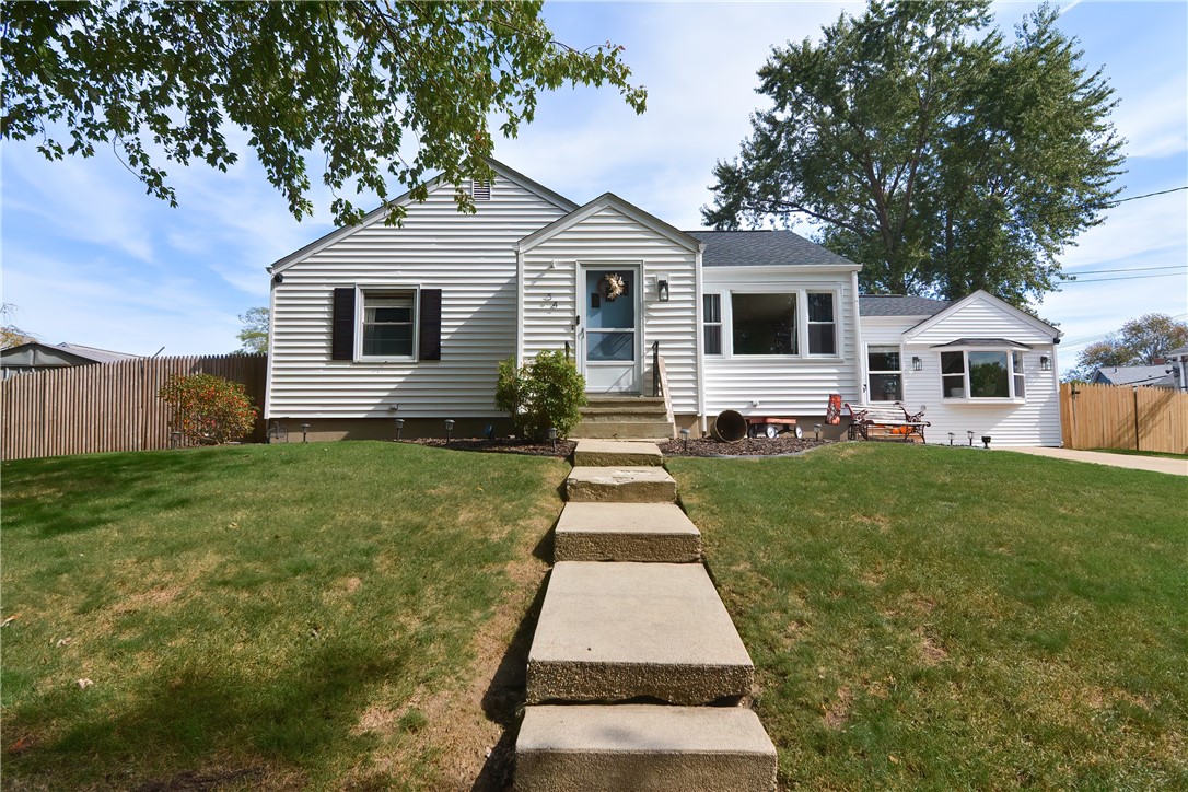34 Spring Green Road Warwick, RI 02888 - Photo 1 of 38 Gallery Image 1