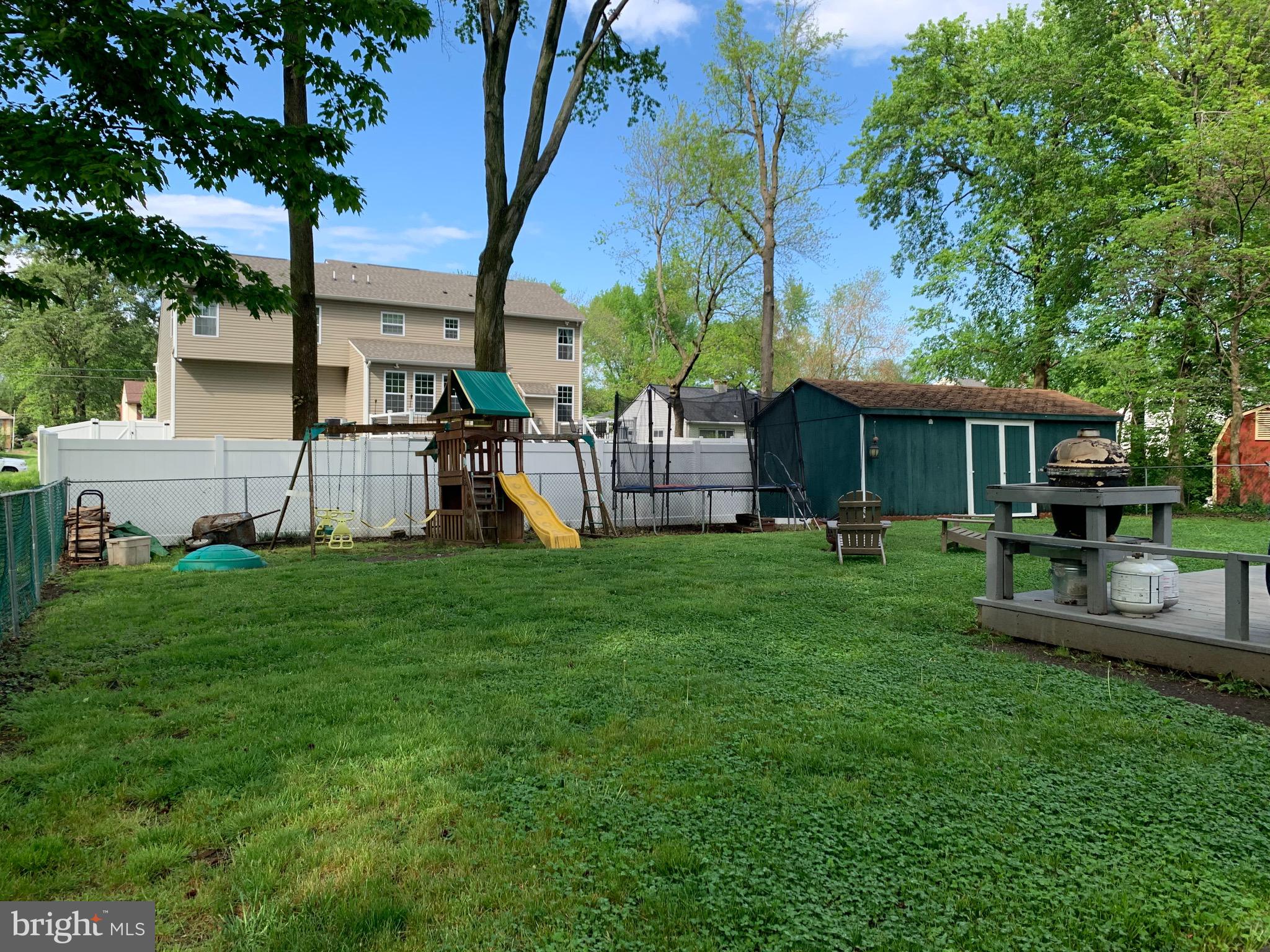 413 Yorkshire Road Cherry Hill, NJ 08034 - Photo 22 of 43