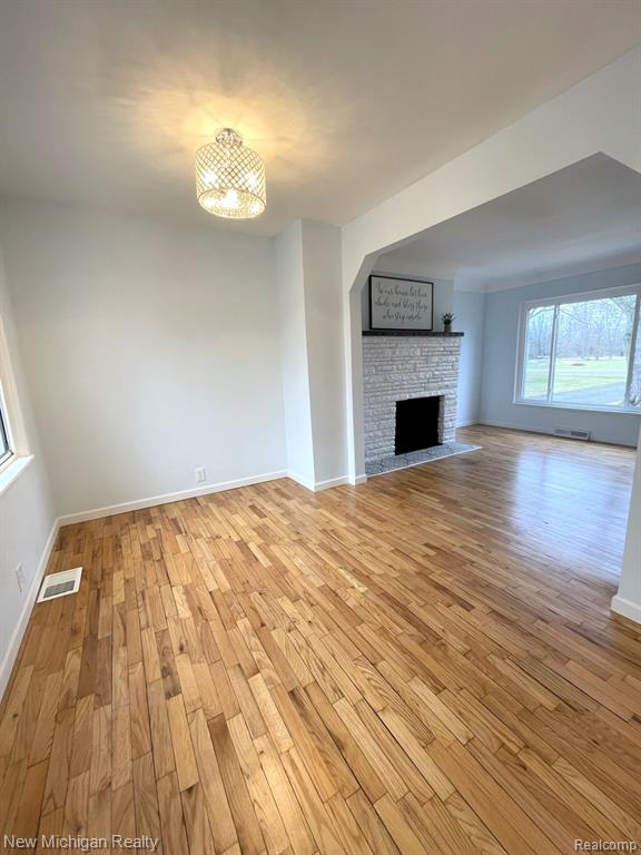 4060 Center Road Flint, MI 48506 - Photo 11 of 27