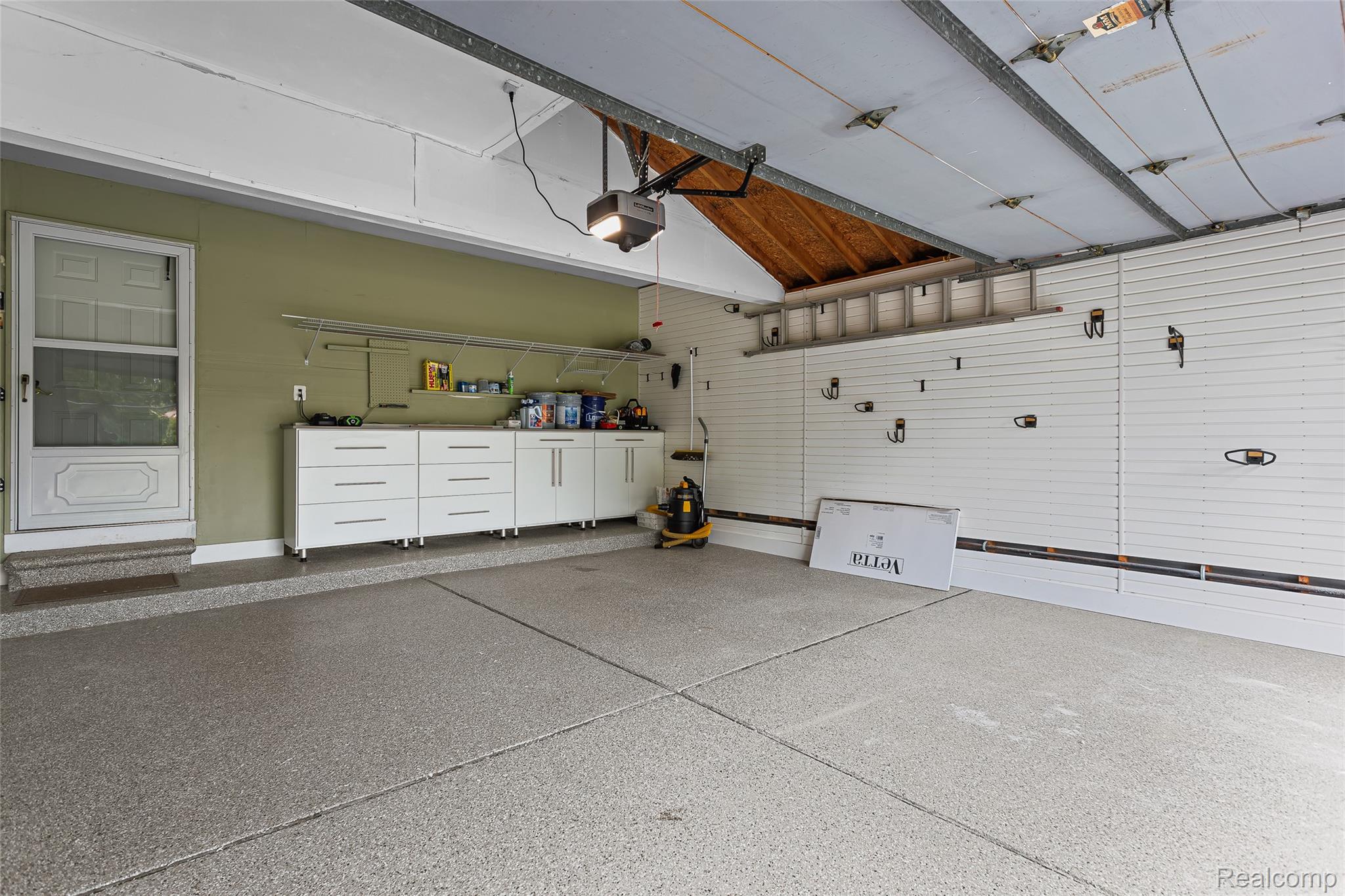 6552 Orion Road Rochester, MI 48306 - Photo 40 of 53 Attached Garage