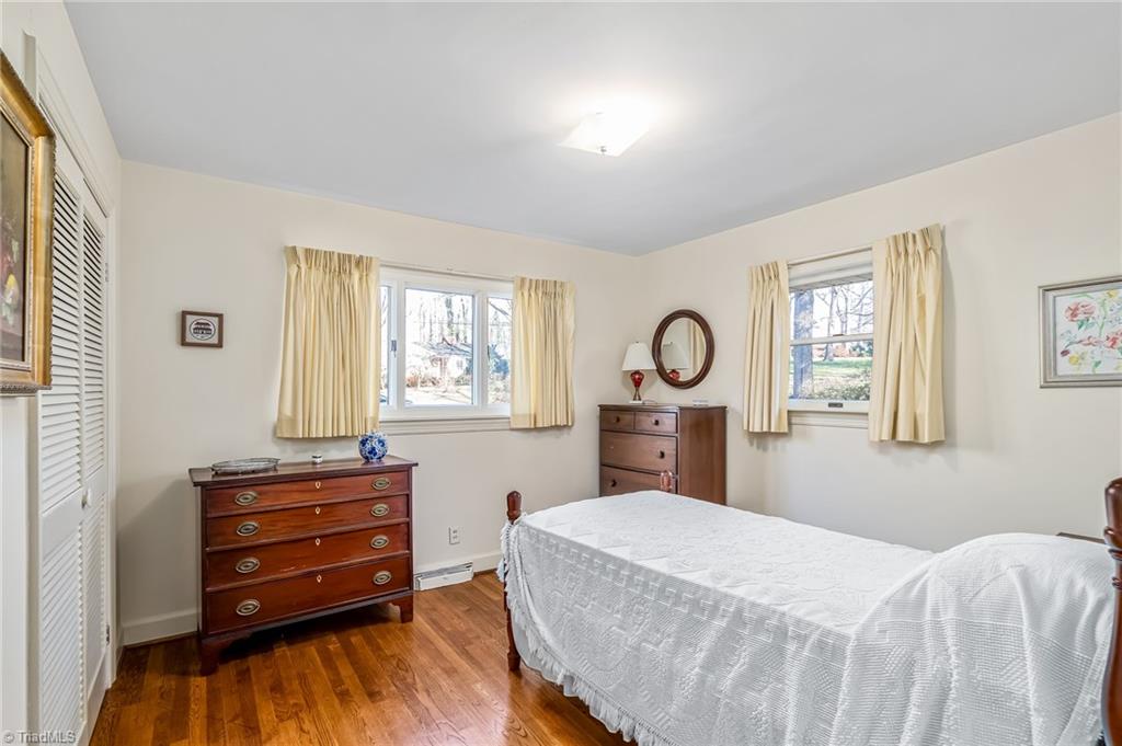 1263 Huntingdon Road Winston-Salem, NC 27104 - Photo 16 of 26 2nd bedroom