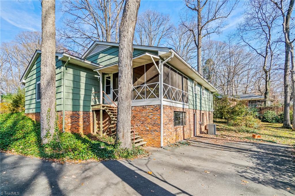 1263 Huntingdon Road Winston-Salem, NC 27104 - Photo 24 of 26 Gallery Image 24