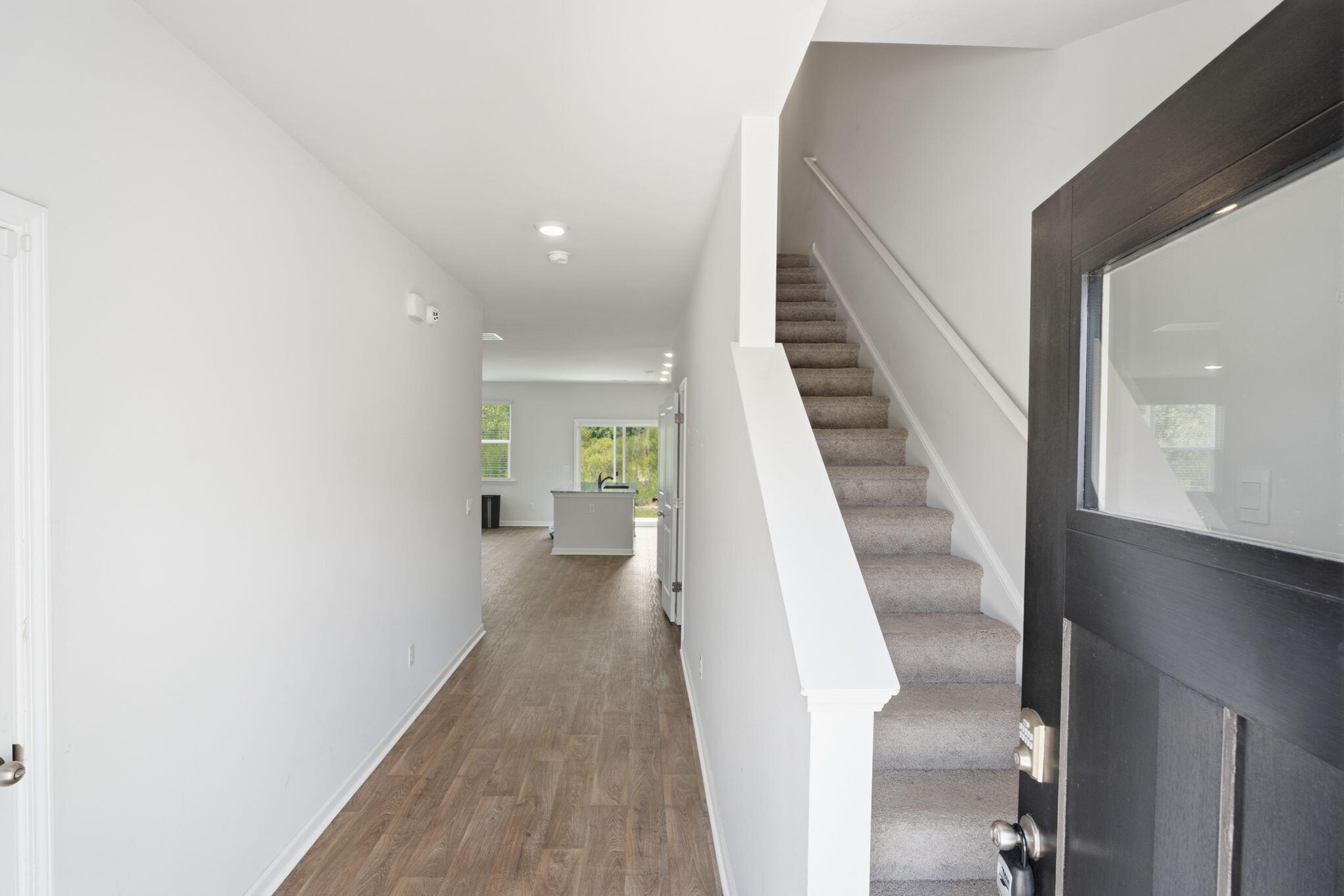 125 Yarrow Way Moncks Corner, SC 29461 - Photo 4 of 42 Foyer Entry