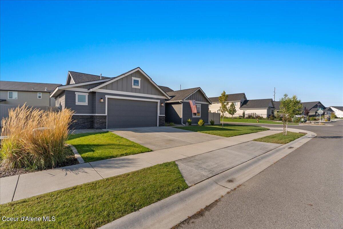 4332 West Enclave Way Coeur D'Alene, ID 83815 - Photo 13 of 52 03-Front of home
