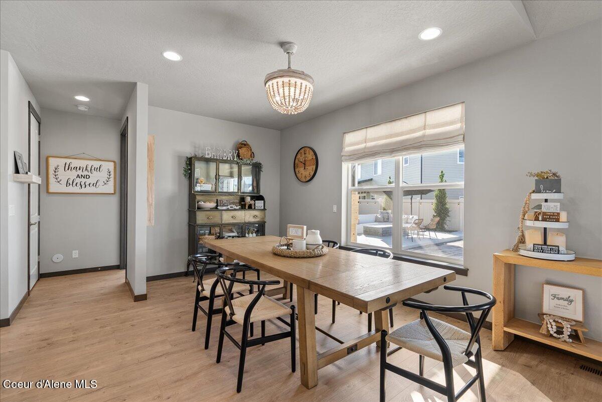 4332 West Enclave Way Coeur D'Alene, ID 83815 - Photo 27 of 52 13-Dining