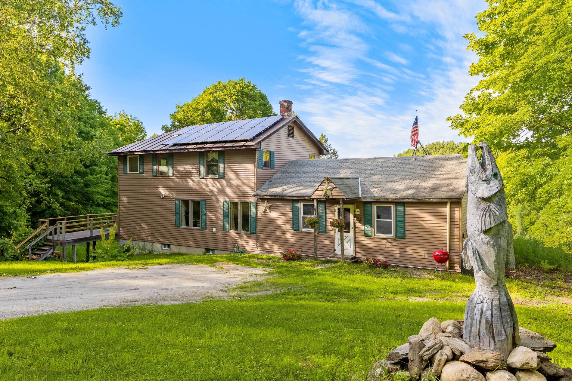 4136 S Road Bradford, VT 05033 - Photo 1 of 33