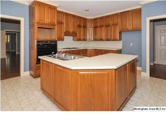2468 Bear Creek Road Sterrett, AL 35147 - Photo 9 of 32