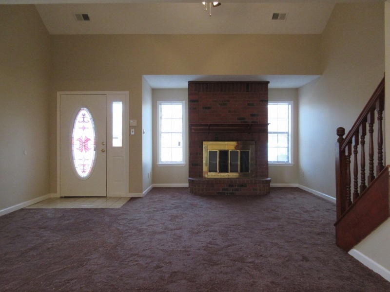 6749 Ross Ridge Drive Memphis, TN 38141 - Photo 2 of 7 Gallery Image 2