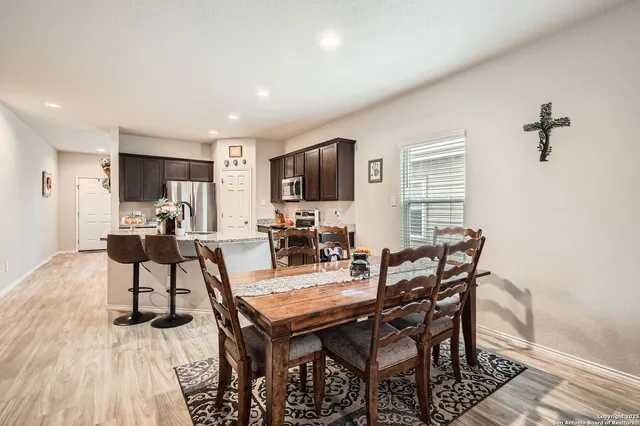 $295,000 | 13039 Heathers Sun, St. Hedwig, TX 78152