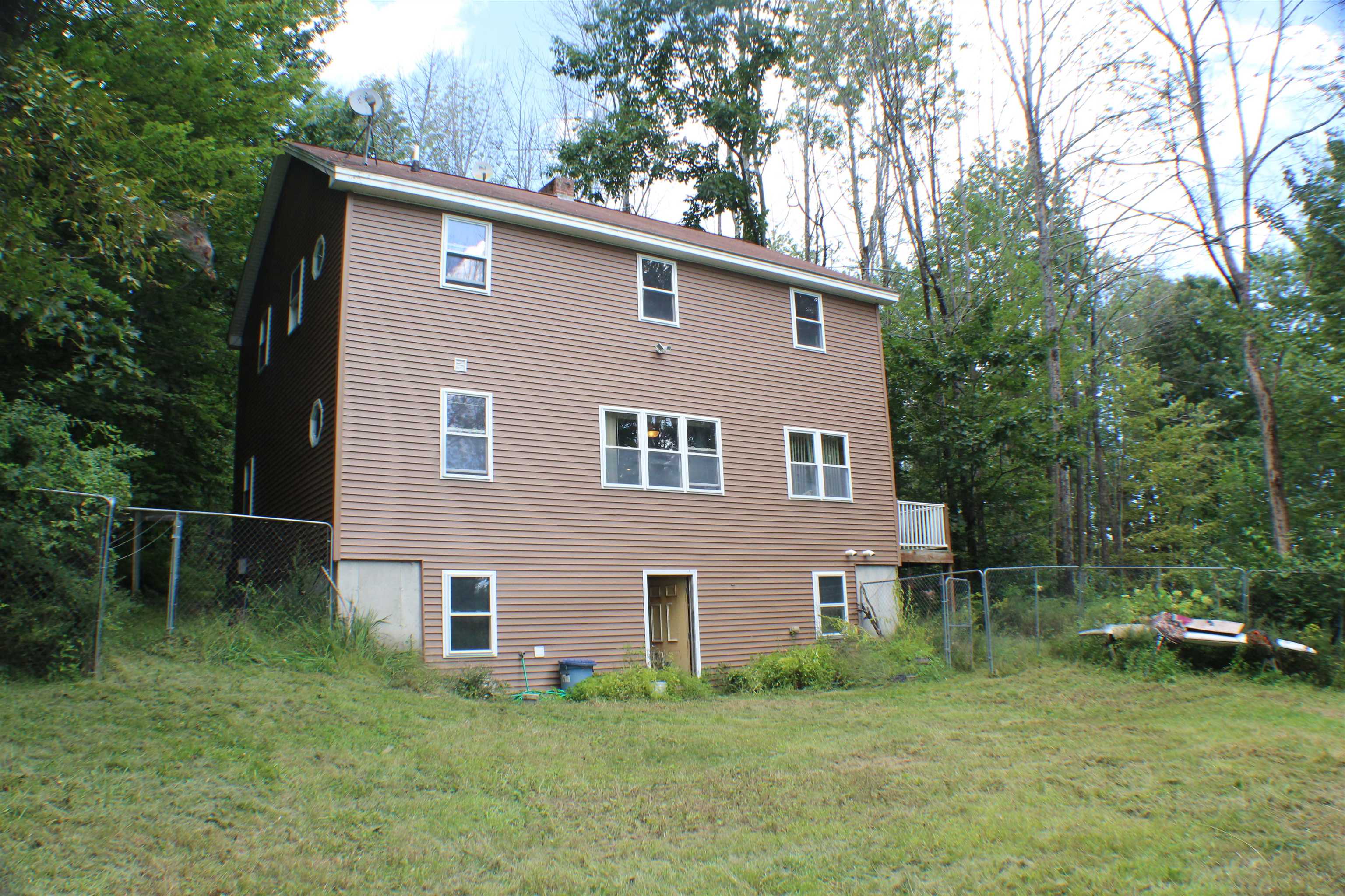 106 Eaton Road Pittsfield, NH 03263 - Photo 3 of 12