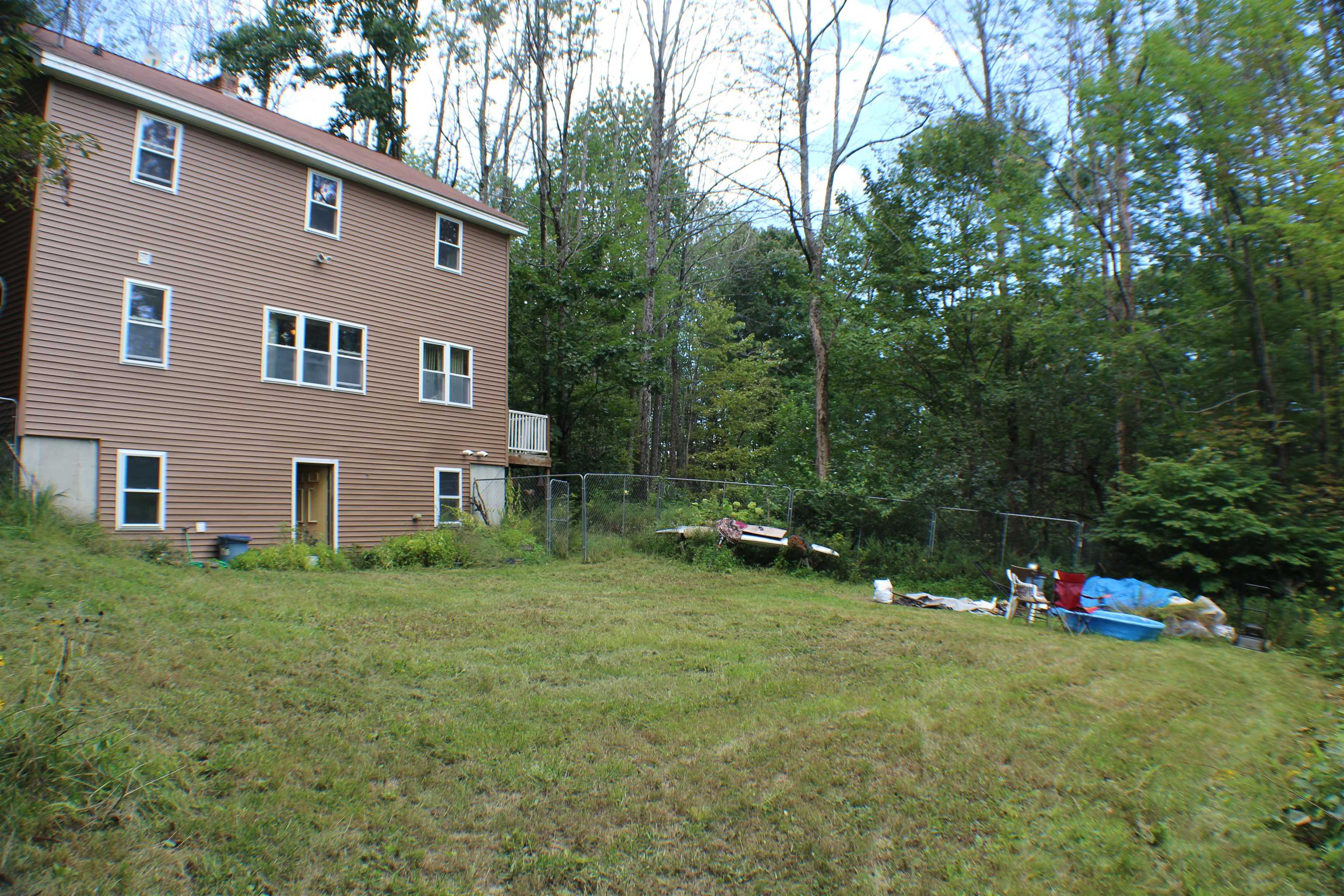 106 Eaton Road Pittsfield, NH 03263 - Photo 4 of 12
