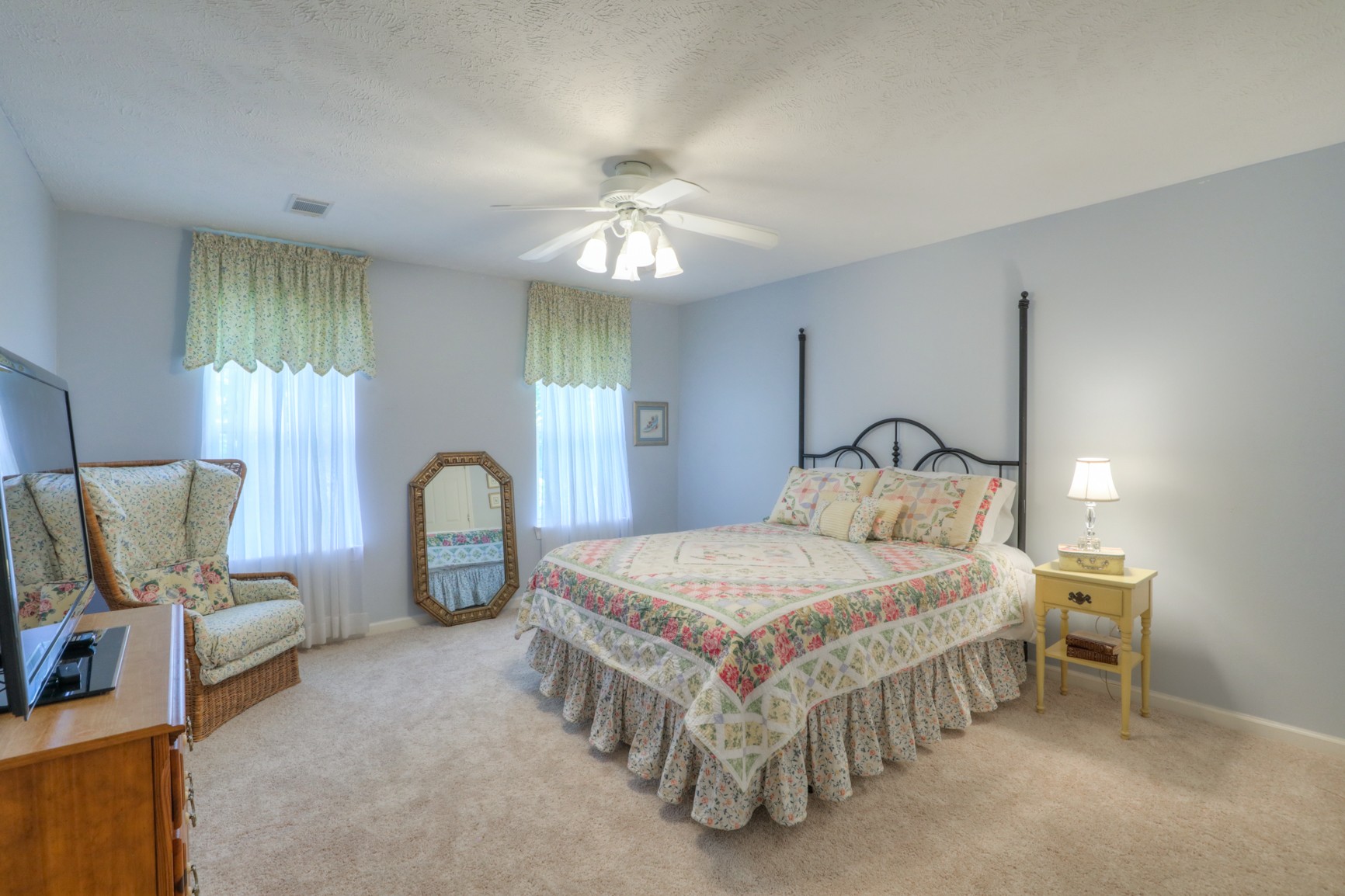 4166 Turnberry Road Lebanon, TN 37090 - Photo 17 of 25 a bedroom with bed and window