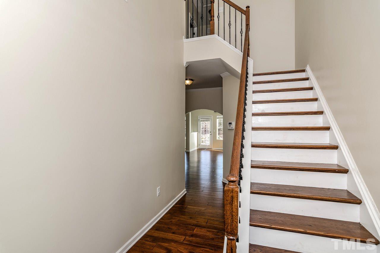 830 Davidson Point Road Cary, NC 27513 - Photo 5 of 25