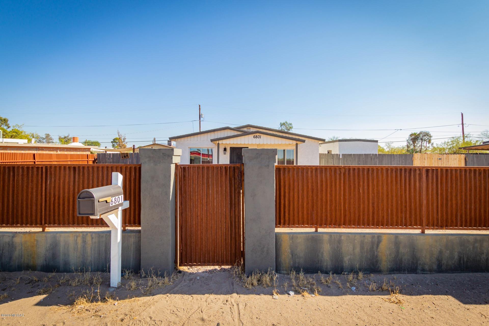 6801 South Craycroft Road Tucson, AZ 85756 - Photo 1 of 25