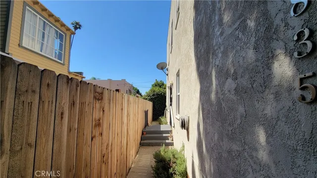 $2,050,000 | 833 Cedar Avenue, Long Beach, CA 90813