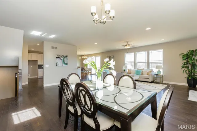 $484,900 | 1 Tbb Carver @ Ryehill Manor Street, St. Peters, MO 63376