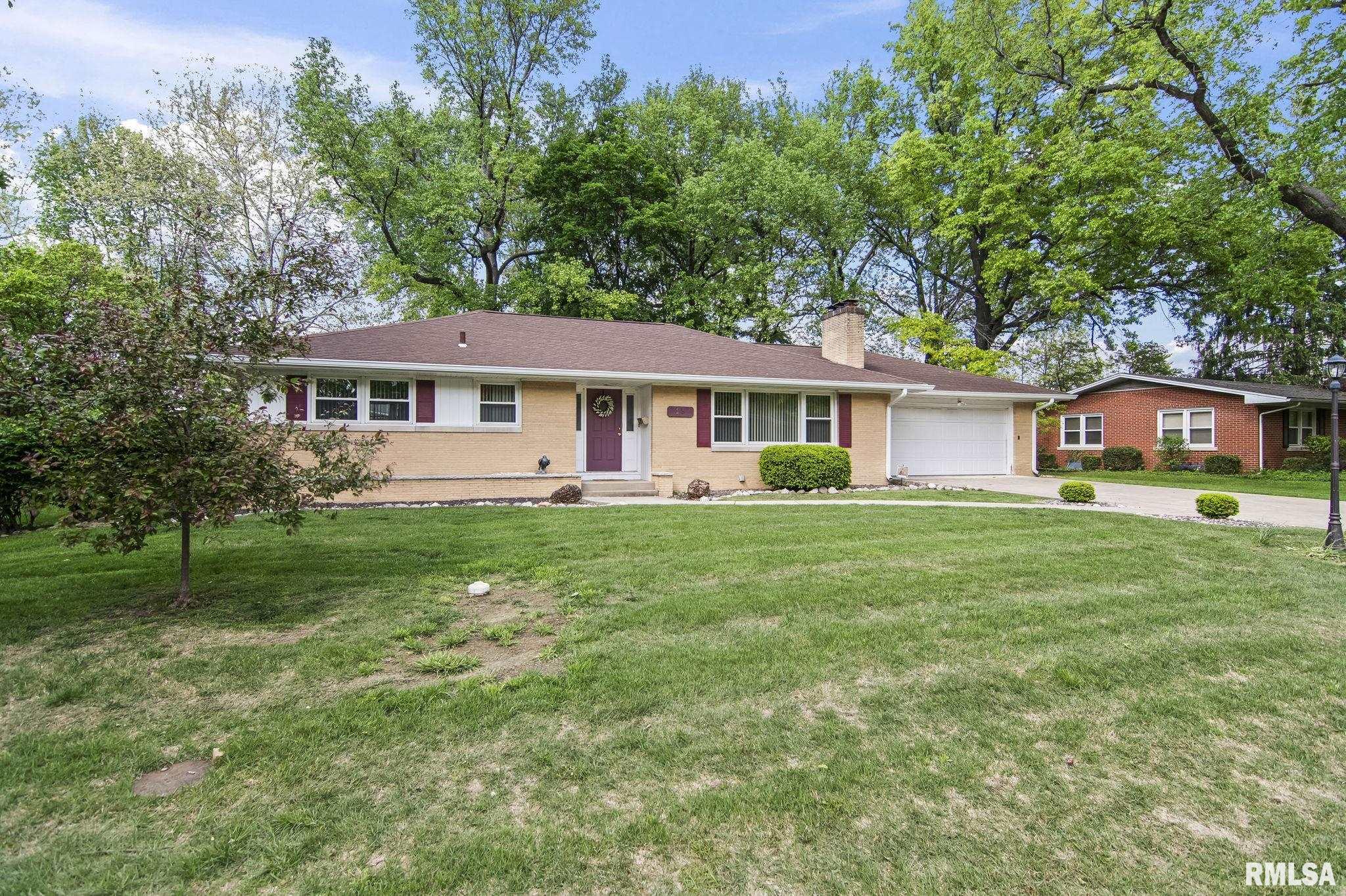 13 Top Hill Lane Springfield, IL 62704 - Photo 1 of 32