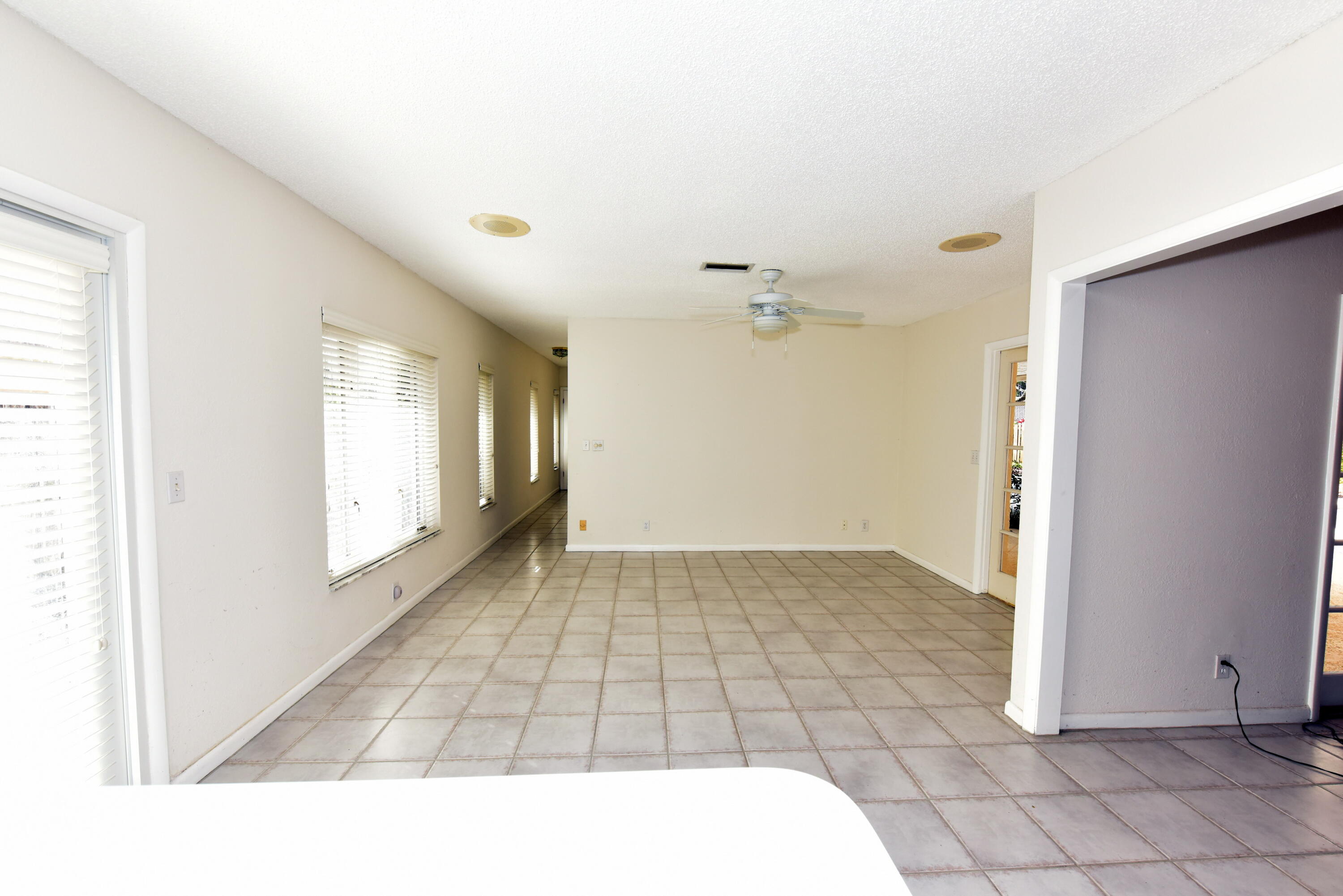 6813 Viento Way Boca Raton, FL 33433 - Photo 13 of 19 Kitchen