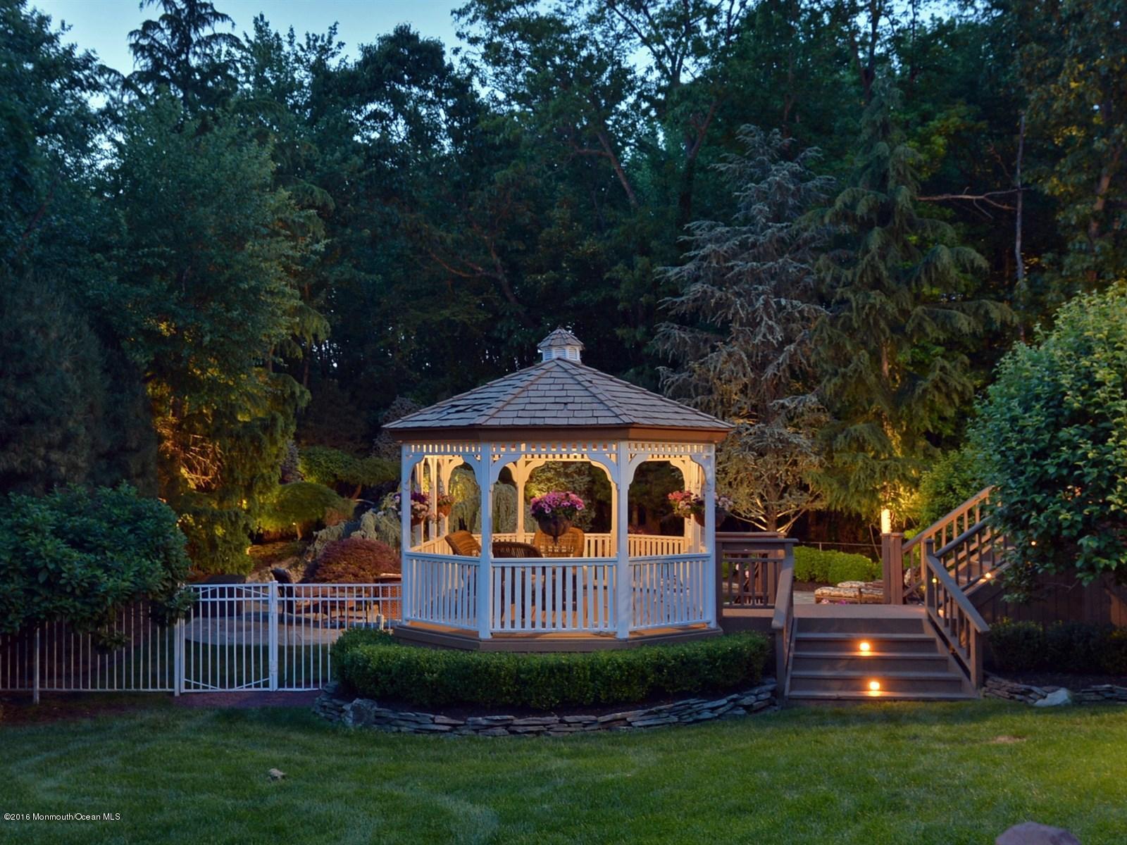 52 Oxford Road Manalapan, NJ 07726 - Photo 28 of 49 033_Gazebo