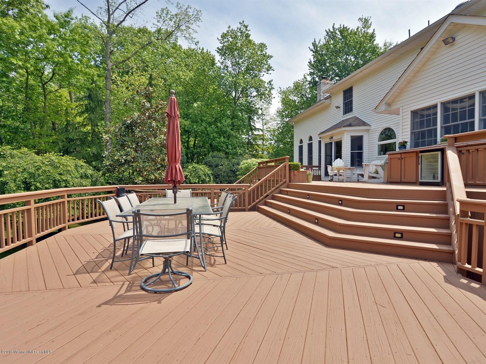 52 Oxford Road Manalapan, NJ 07726 - Photo 42 of 49 Deck