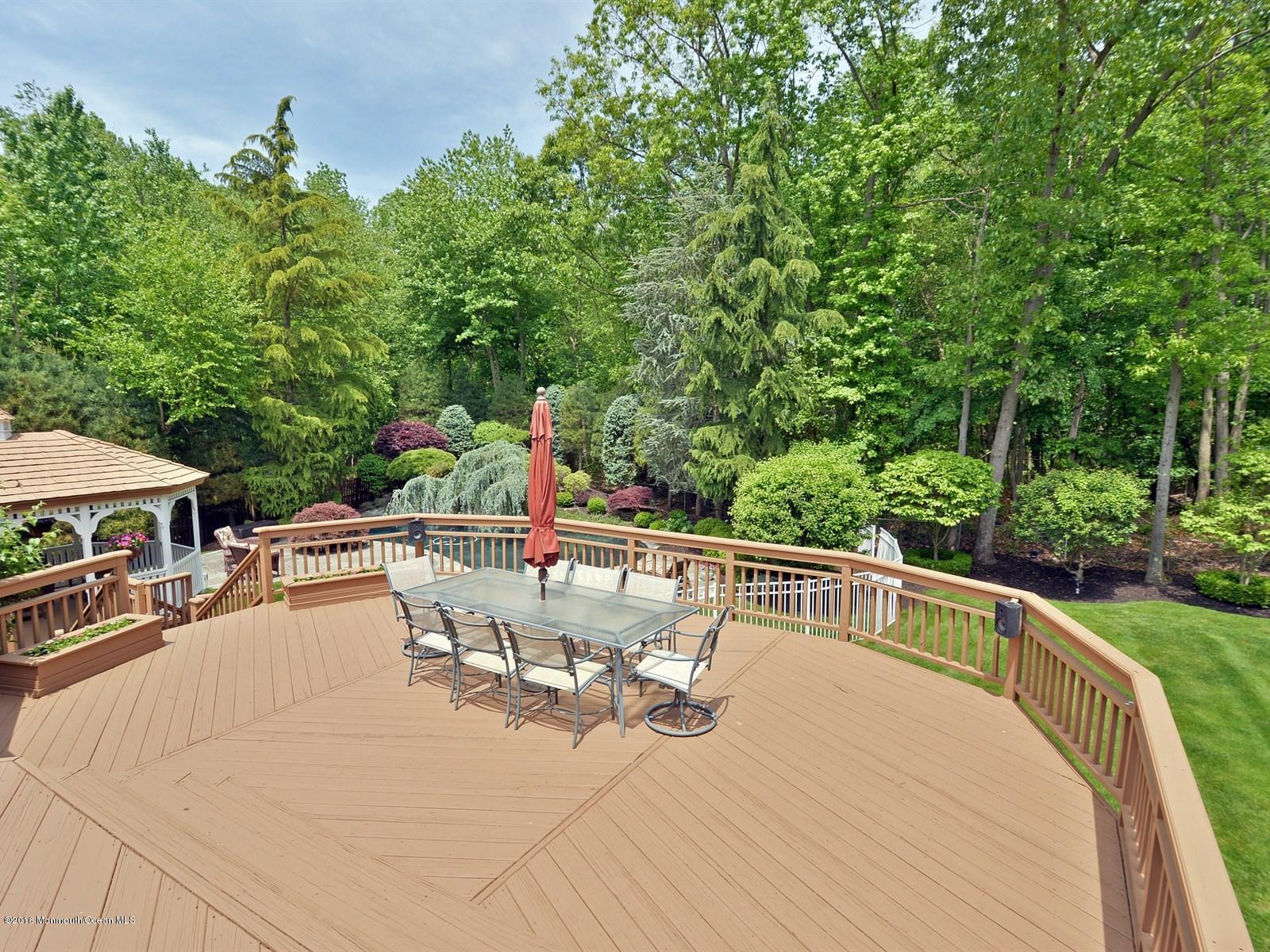 52 Oxford Road Manalapan, NJ 07726 - Photo 46 of 49 Deck