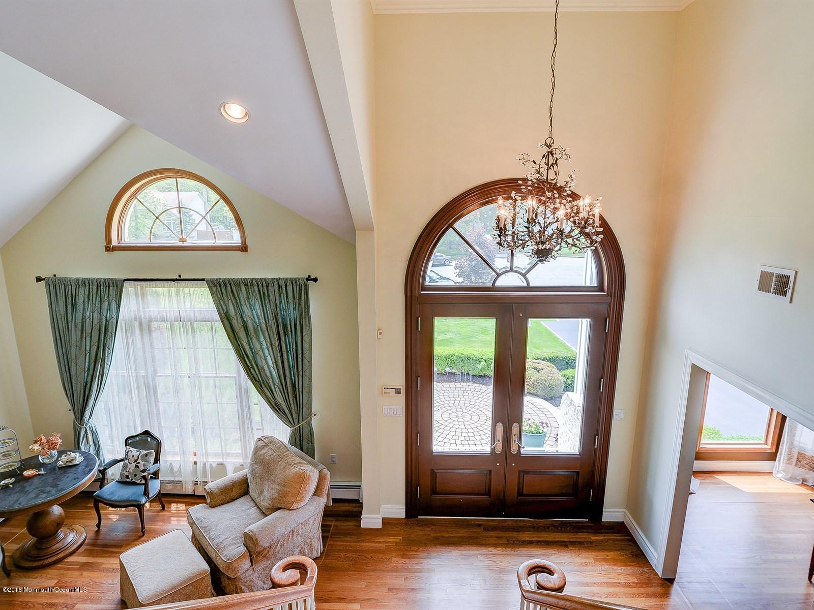 52 Oxford Road Manalapan, NJ 07726 - Photo 5 of 49 Foyer