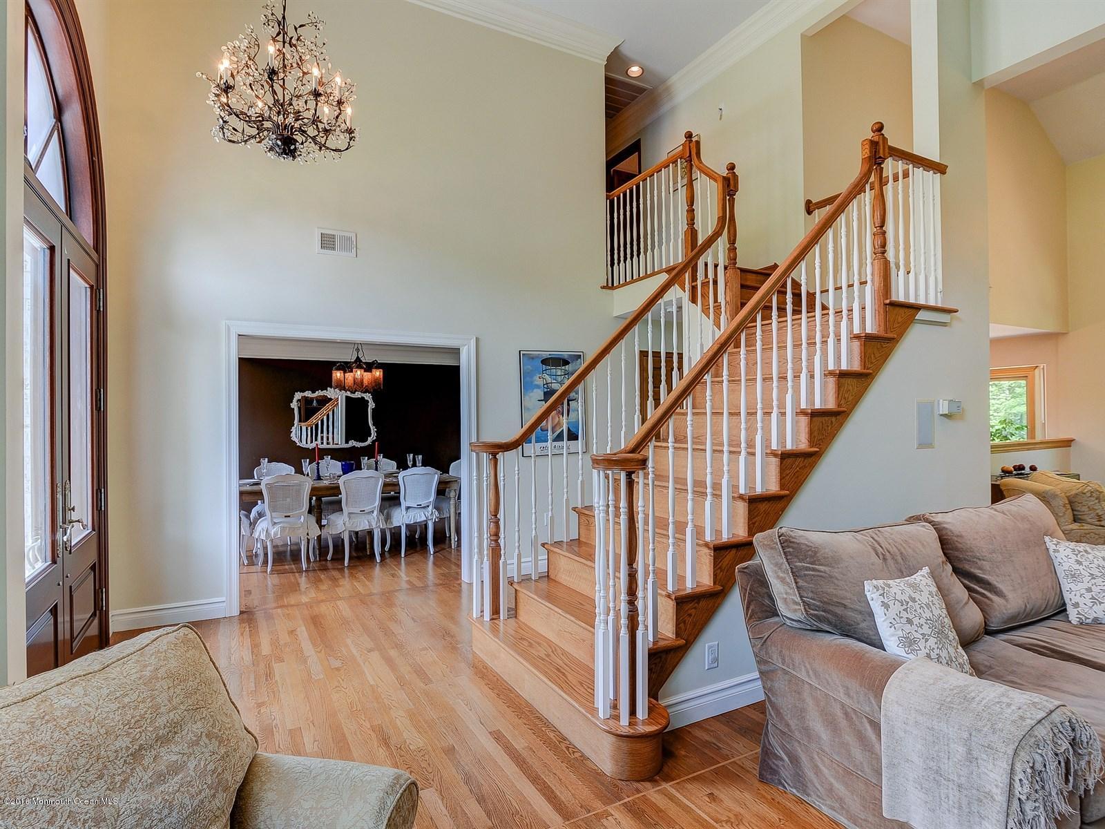 52 Oxford Road Manalapan, NJ 07726 - Photo 6 of 49 Foyer