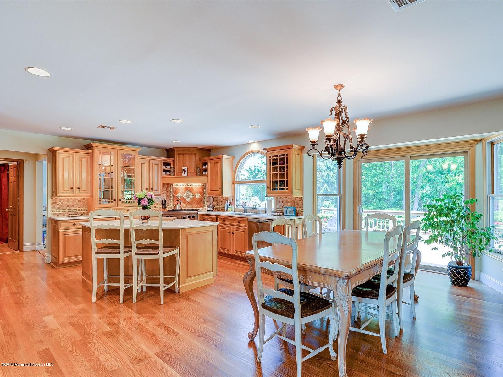 52 Oxford Road Manalapan, NJ 07726 - Photo 7 of 49 Kitchen
