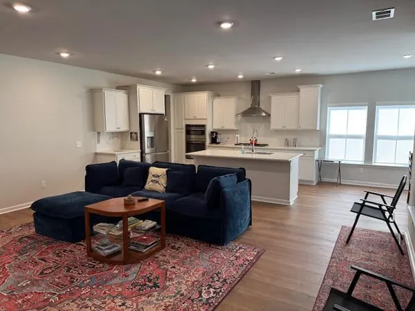 $2,600 | 1022 Copper Top Avenue, Summerville, SC 29485