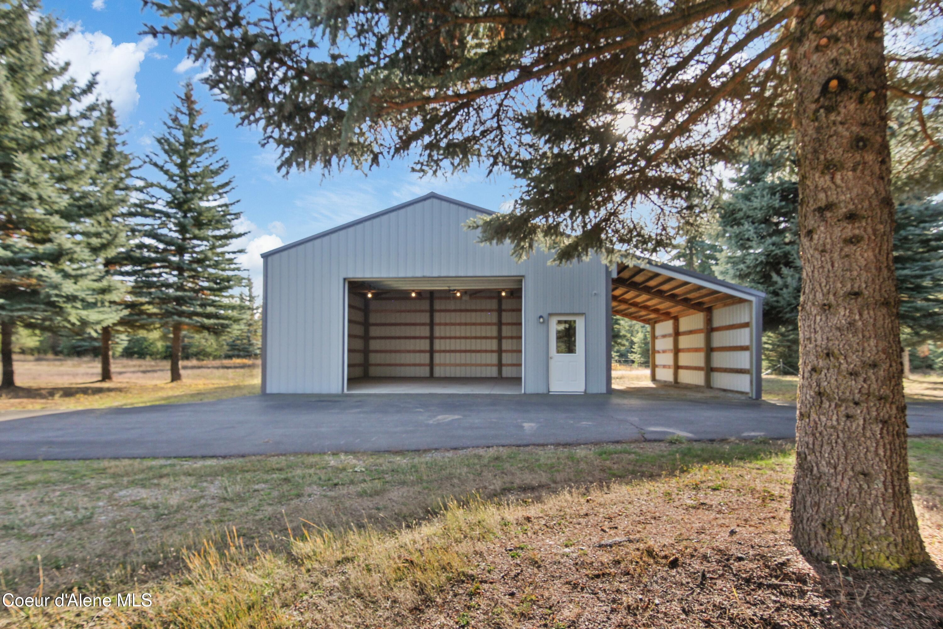 97 Three Sisters Drive Athol, ID 83801 - Photo 17 of 43 012_Shop and LeanTo Interior