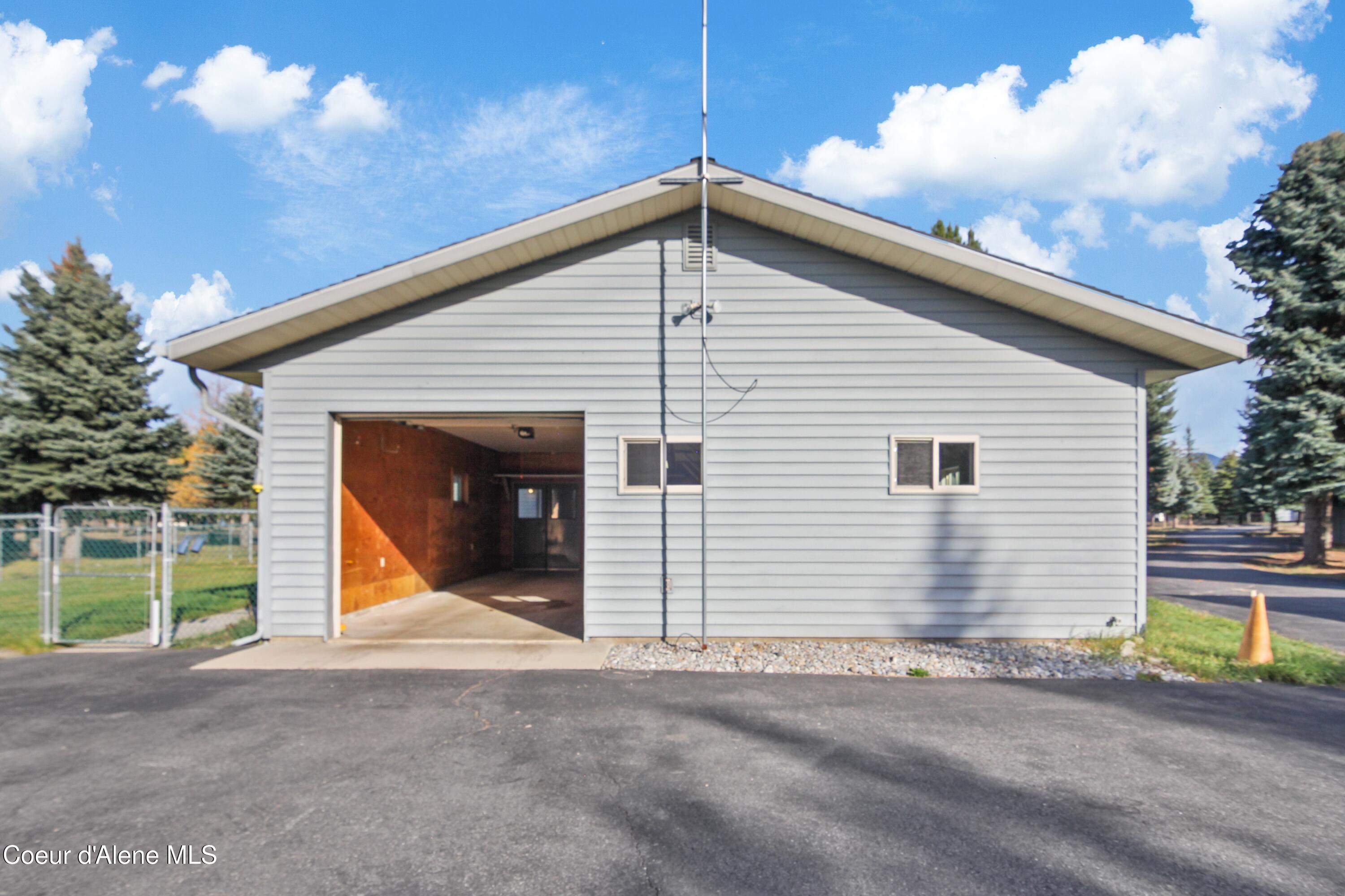 97 Three Sisters Drive Athol, ID 83801 - Photo 20 of 43 018_Garage