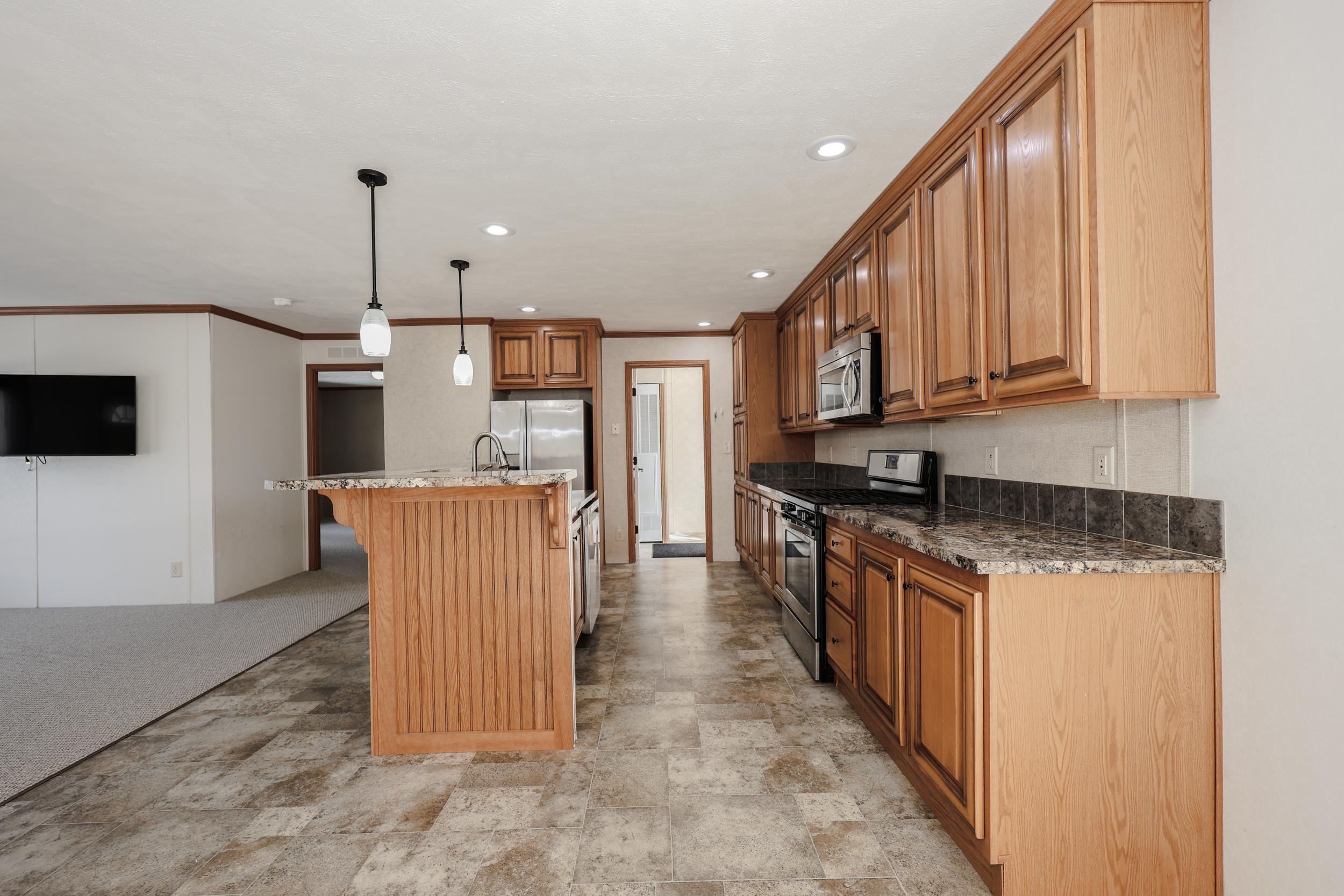 67 Stacey Drive Hopkinton, NH 03229 - Photo 11 of 41