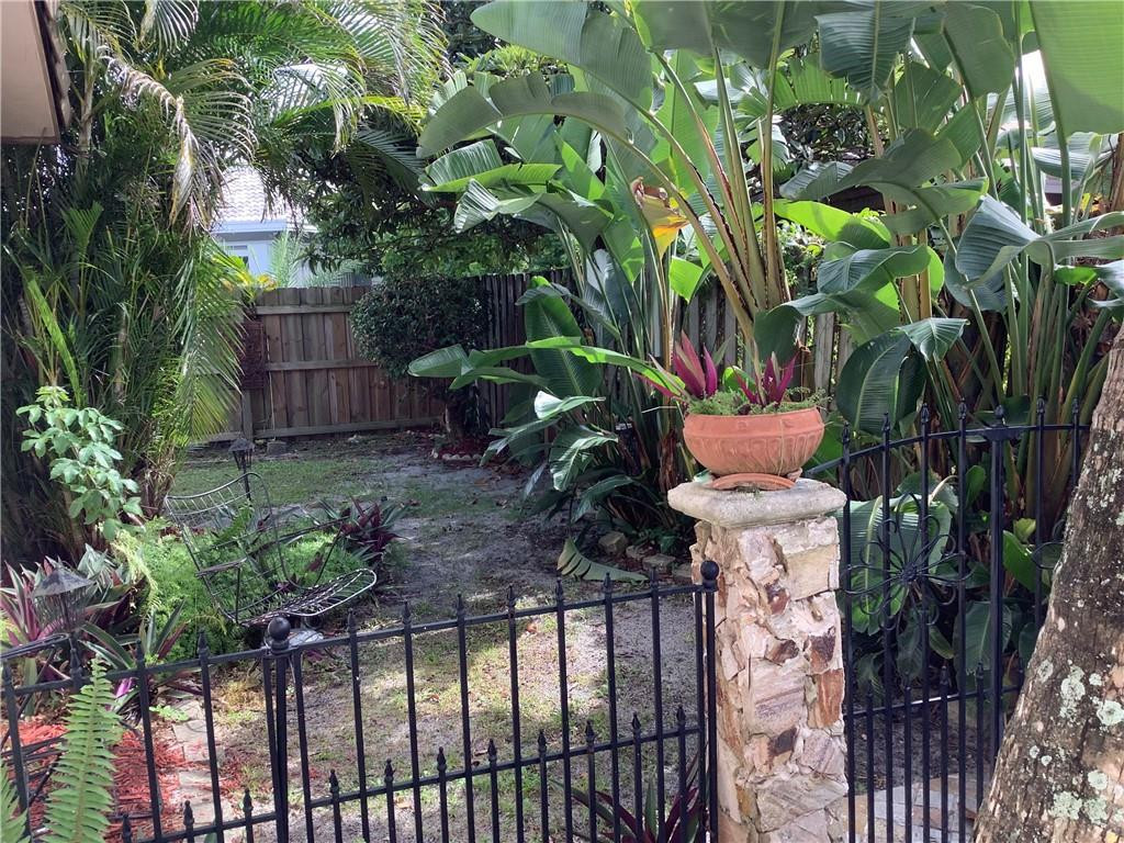 1574 Southwest 2nd Street Boca Raton, FL 33486 - Photo 31 of 37 Photo 31