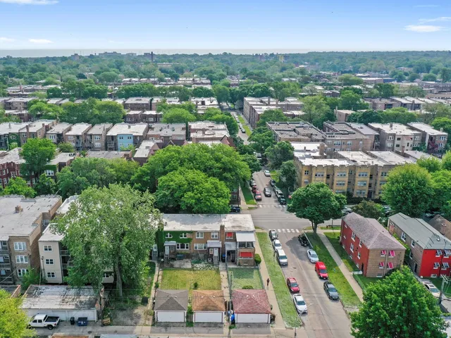 $1,960 | 7754 South Yates Boulevard, Chicago, IL 60649