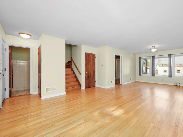 $1,960 | 7754 South Yates Boulevard, Chicago, IL 60649