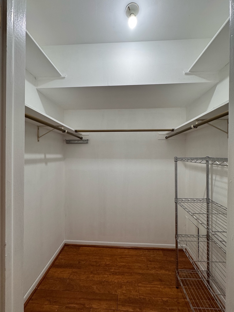 8210 Elmwood Avenue, Unit 110 Skokie, IL 60077 - Photo 12 of 21