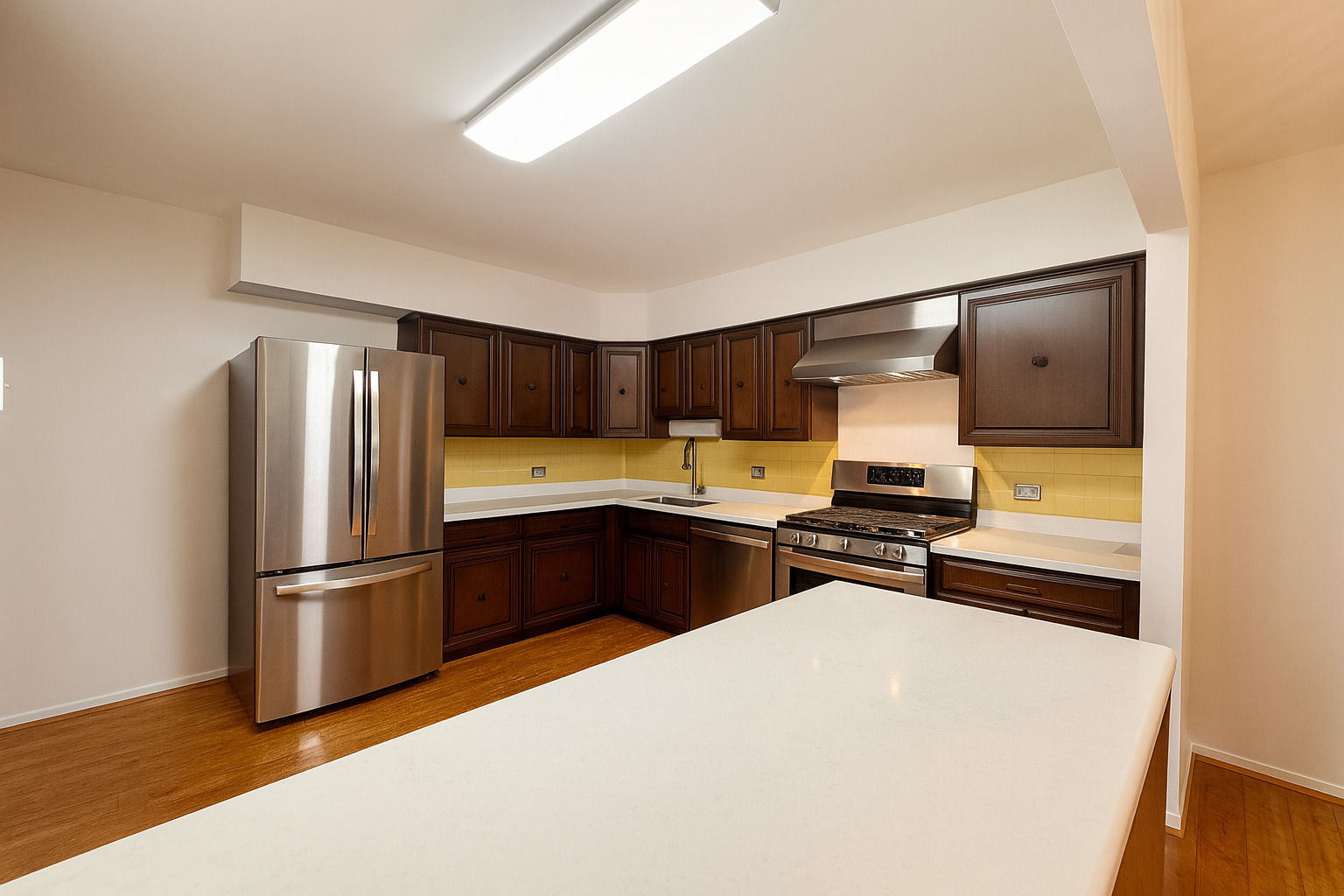 8210 Elmwood Avenue, Unit 110 Skokie, IL 60077 - Photo 7 of 21