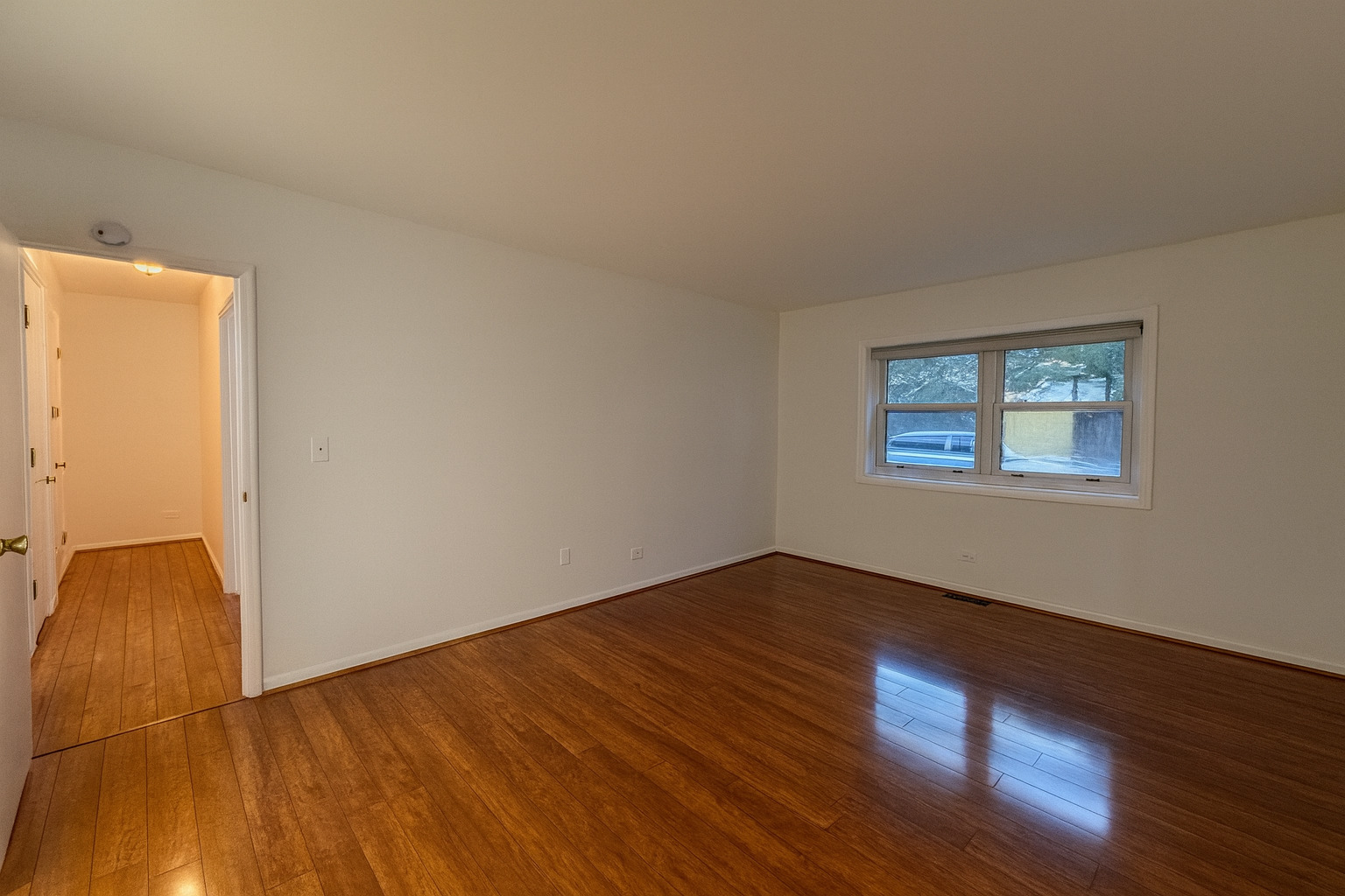 8210 Elmwood Avenue, Unit 110 Skokie, IL 60077 - Photo 10 of 21