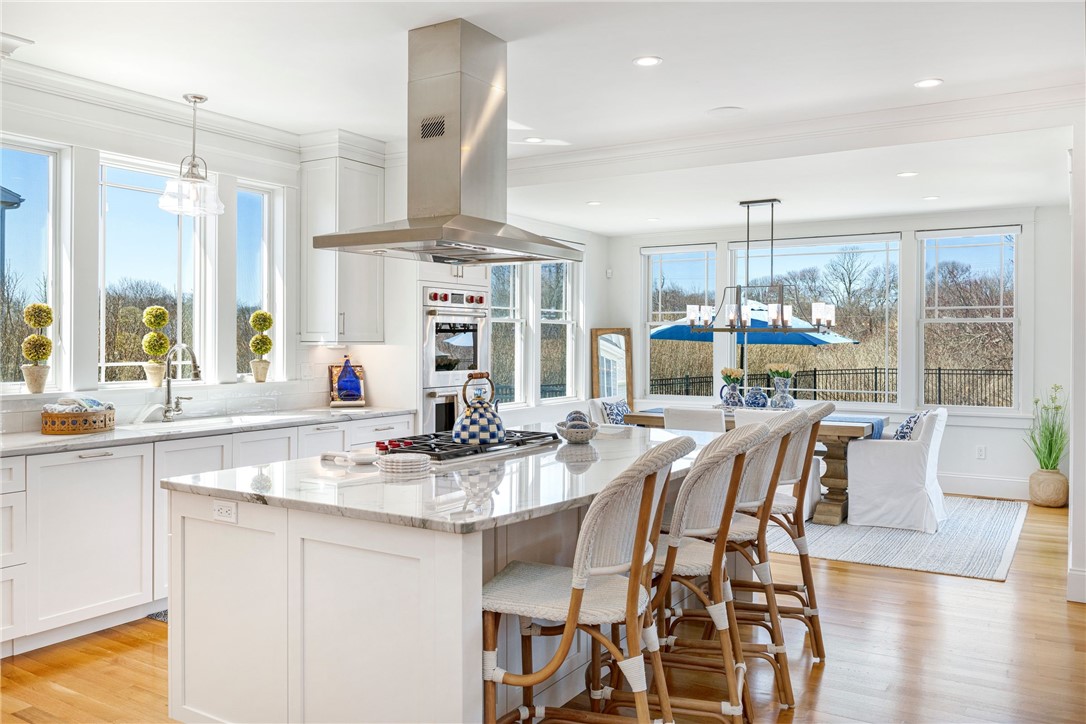 1048 Ocean Road Narragansett, RI 02882 - Photo 14 of 50 Gourmet eat-in kitchen w/pantry